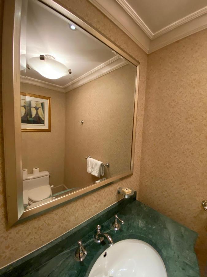 Chez Haytham At Four Seasons Nile Plaza Residential Suite 카이로 외부 사진